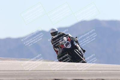 media/Oct-30-2025-Racers Edge (Thu) [[dabbdaf680]]/3-B Group/Session 4 Turn 9/